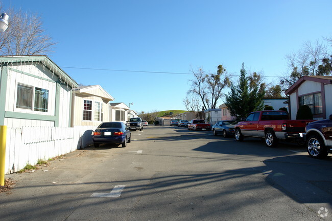 Building Photo - Vacaville Mobile Home Park