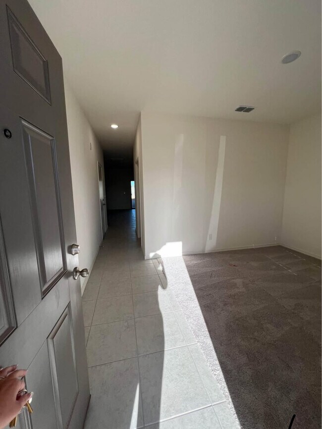 Building Photo - 3647 S 97th Ave