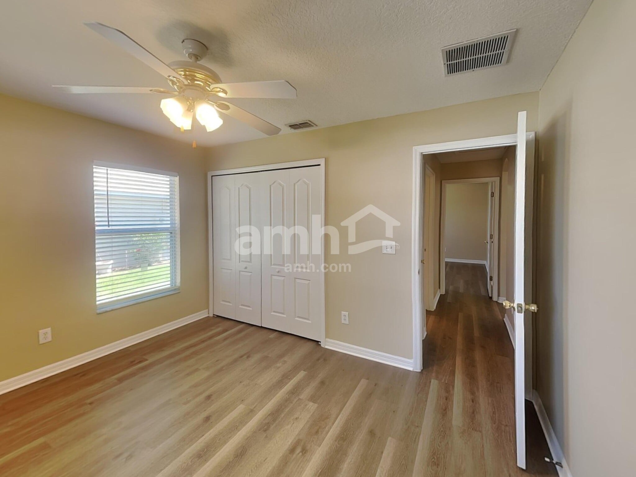 Building Photo - 1075 Princeton Dr