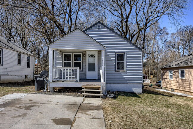 Building Photo - 3224 N 40th St