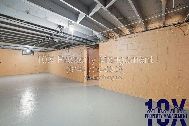 Building Photo - 561 S Everett Ave