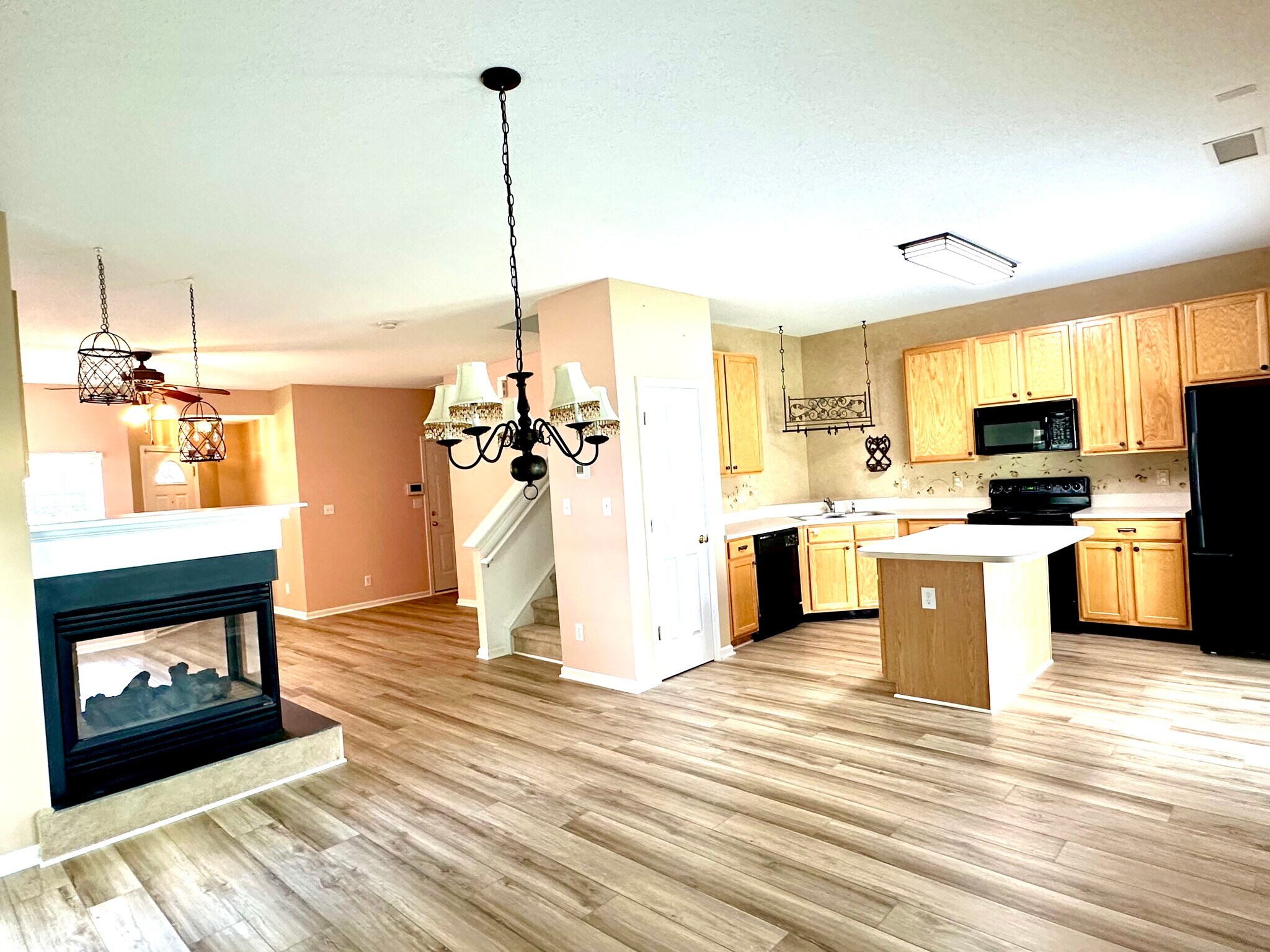 Building Photo - 3129 Summerfield Ridge Ln