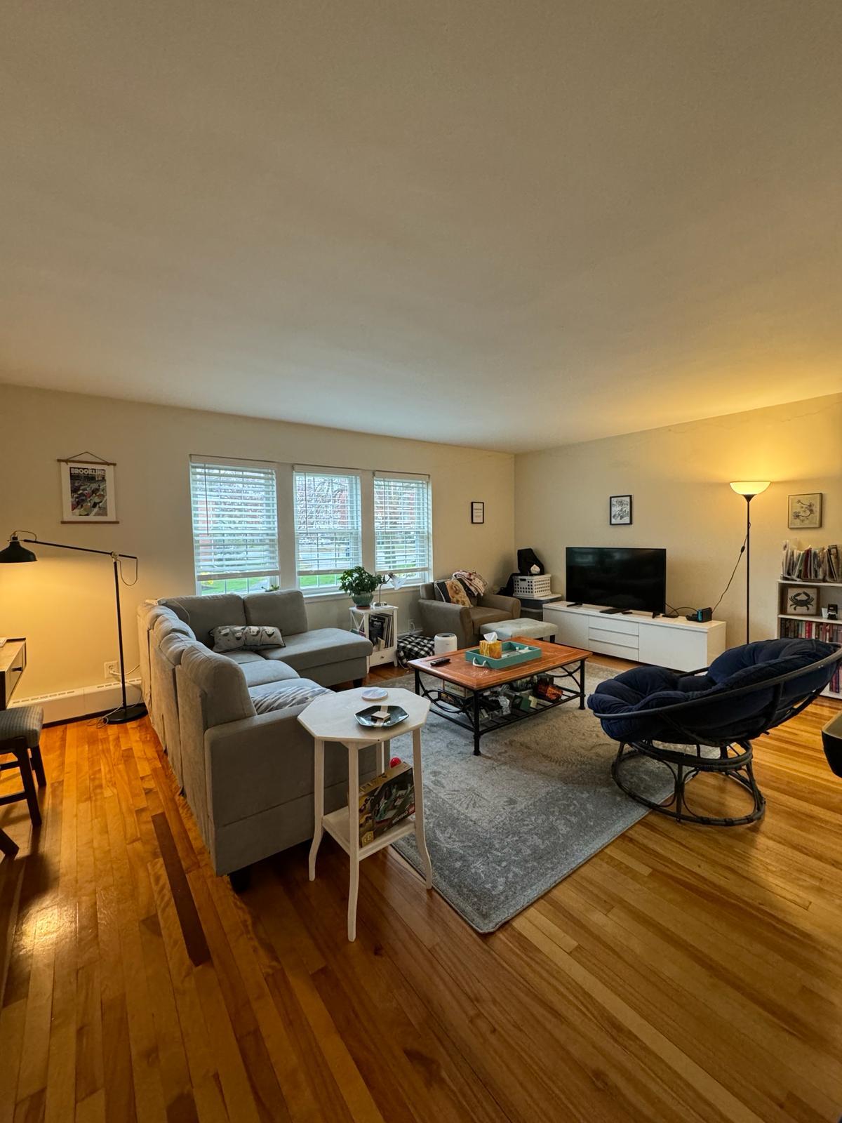 Building Photo - 33 Hammond Pond Pky