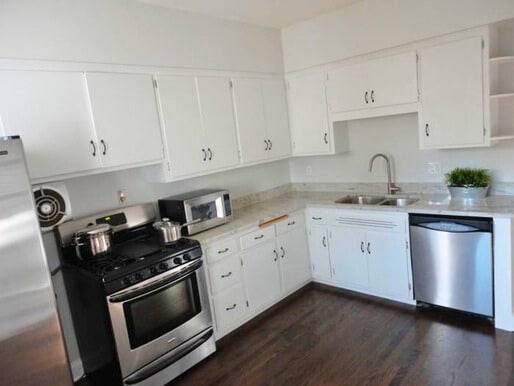 Building Photo - 5011 N Mozart St