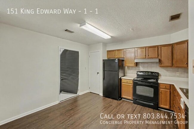 Building Photo - 151 King Edward Way