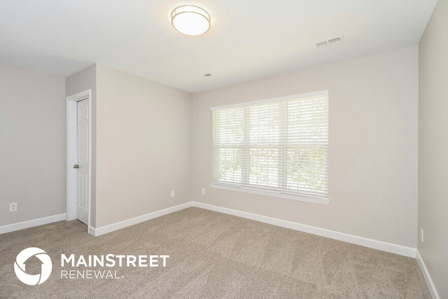 Building Photo - 4510 Frandale Dr
