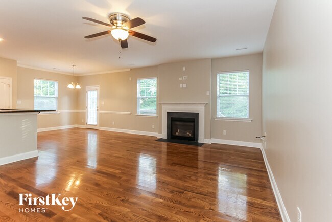 Building Photo - 10124 Garman Hill Dr