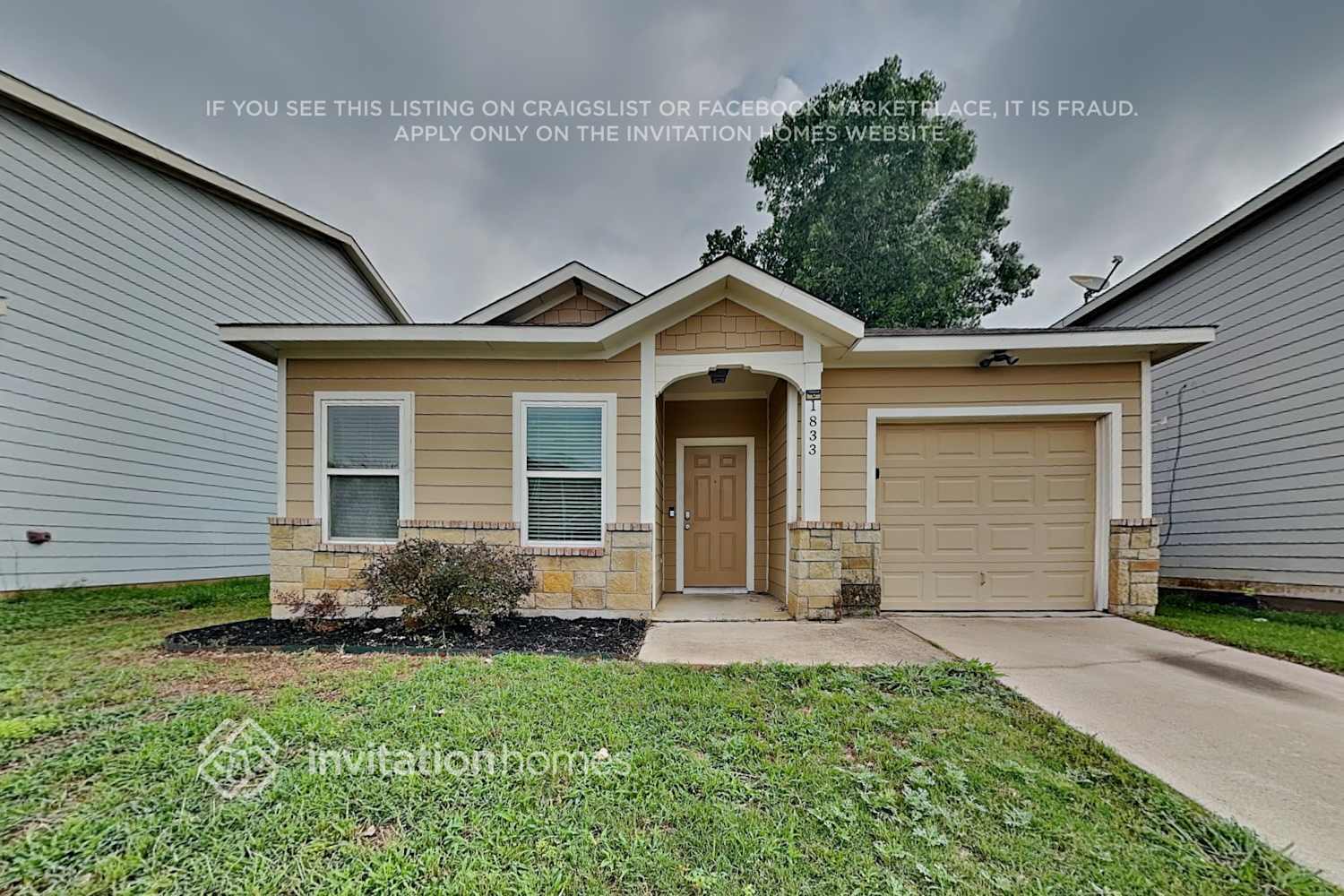 Building Photo - 1833 Wickham Dr