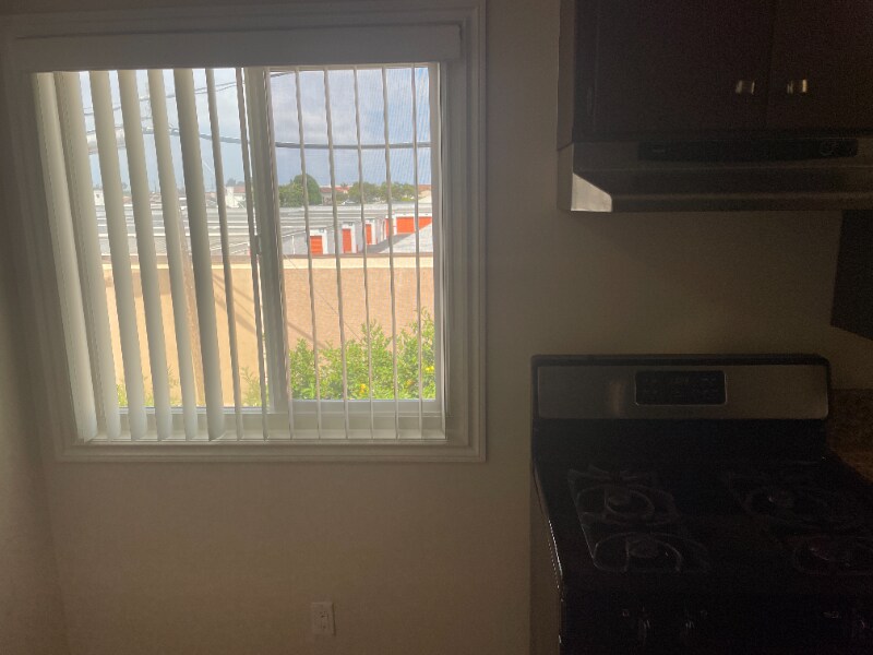 Building Photo - 20360 Anza Ave