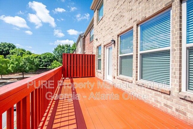 Building Photo - 13117 W Twin Alley