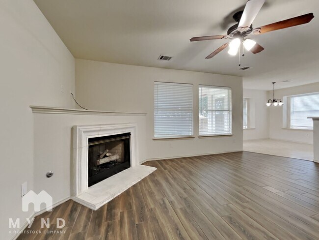 Building Photo - 14321 Lemongrass Ln