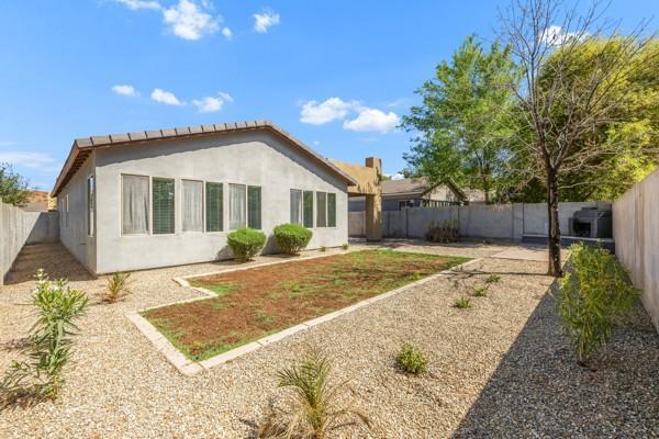 Building Photo - 1665 E Lafayette Ave