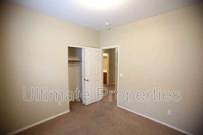 Building Photo - 12516 W Monterosa St