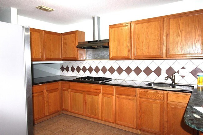 Building Photo - 11022 Bradford Way Dr