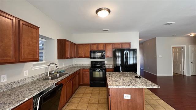 Building Photo - 8128 Hulen Park Cir