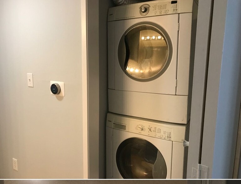 Building Photo - 10282 Tujunga Canyon Blvd