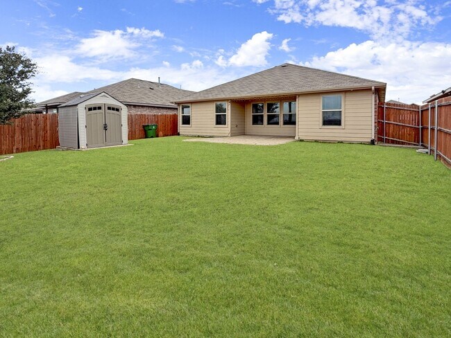 Building Photo - 845 Watson Wy