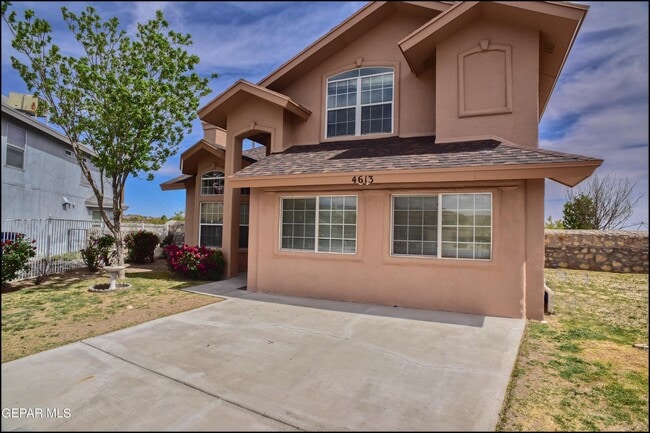 Building Photo - 4613 Robert Holt Dr