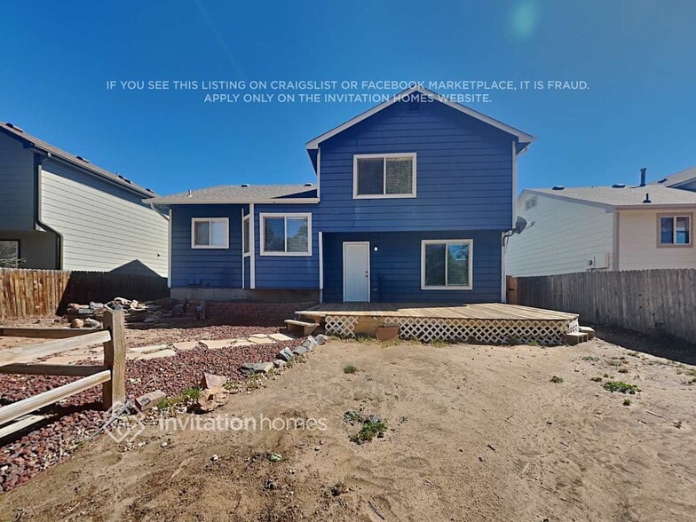 Building Photo - 2455 Wolf Creek Dr