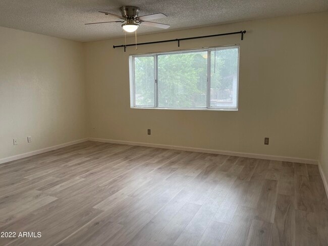 Building Photo - 1023 N Granite Reef Rd