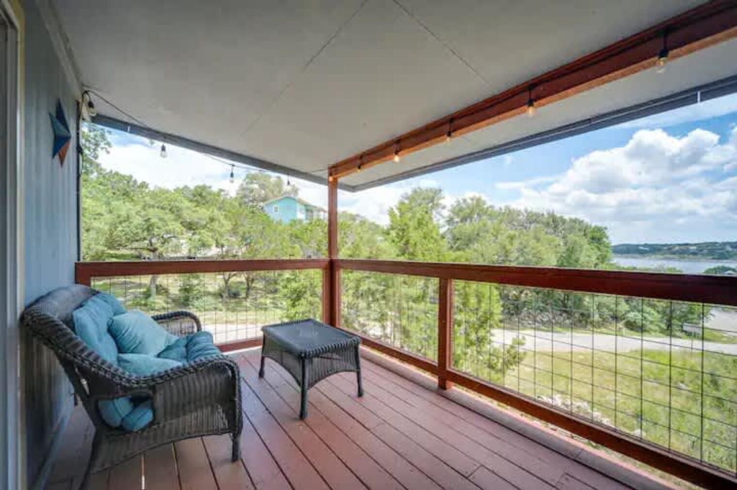 Building Photo - 1288 Canyon Springs Dr