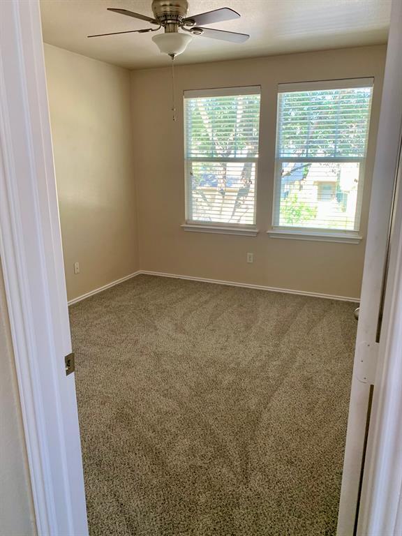 Building Photo - 1509 Huckleberry Ln