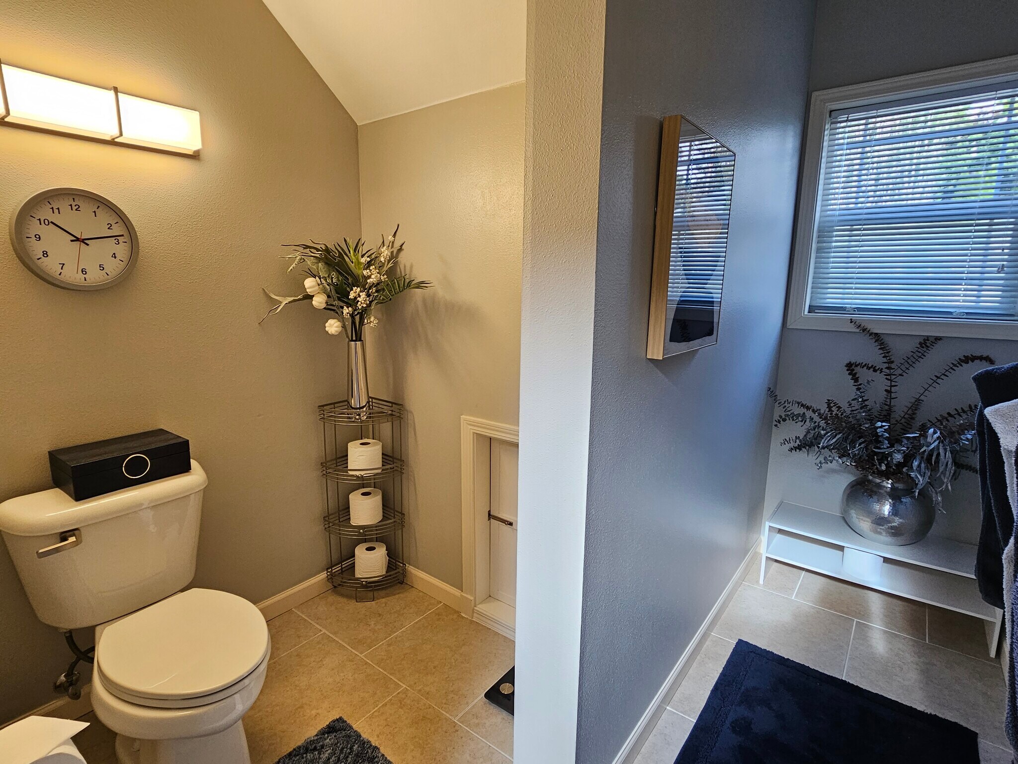 Building Photo - 13518 SW Hillshire Dr