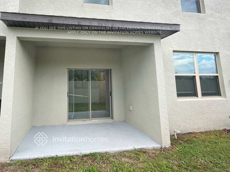 Building Photo - 3078 Bryant Park Dr