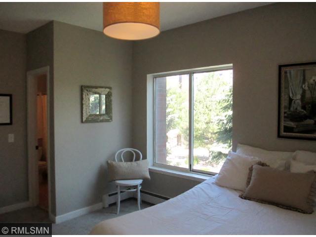 Master Bedroom - 7540 Edinborough Way