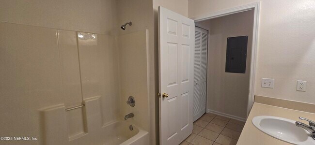 Building Photo - 3671 Kirkpatrick Cir