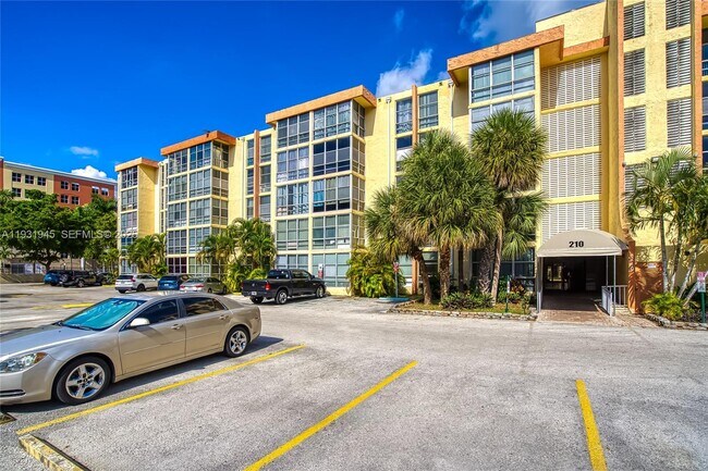 Building Photo - 210 172nd St