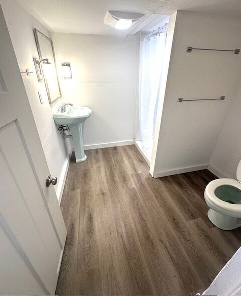 Building Photo - 70 Clay Pond Rd