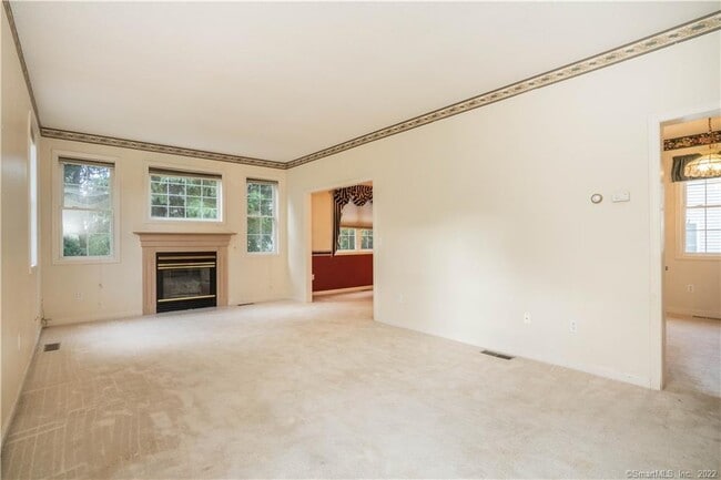 Building Photo - 47 Pepper Bush Ln
