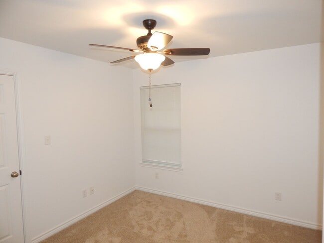 Building Photo - New Construction-Beautiful 3 Bedroom, 2 Ba...