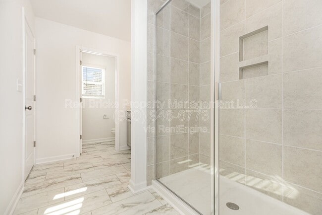 Building Photo - 3160 Lilac Grove Dr
