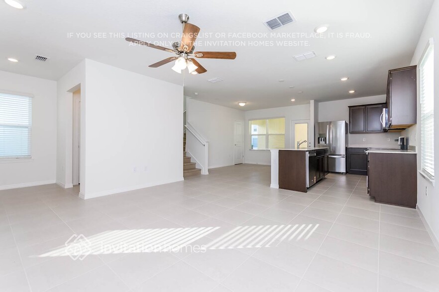 Building Photo - 6509 Tabebuia Pkwy