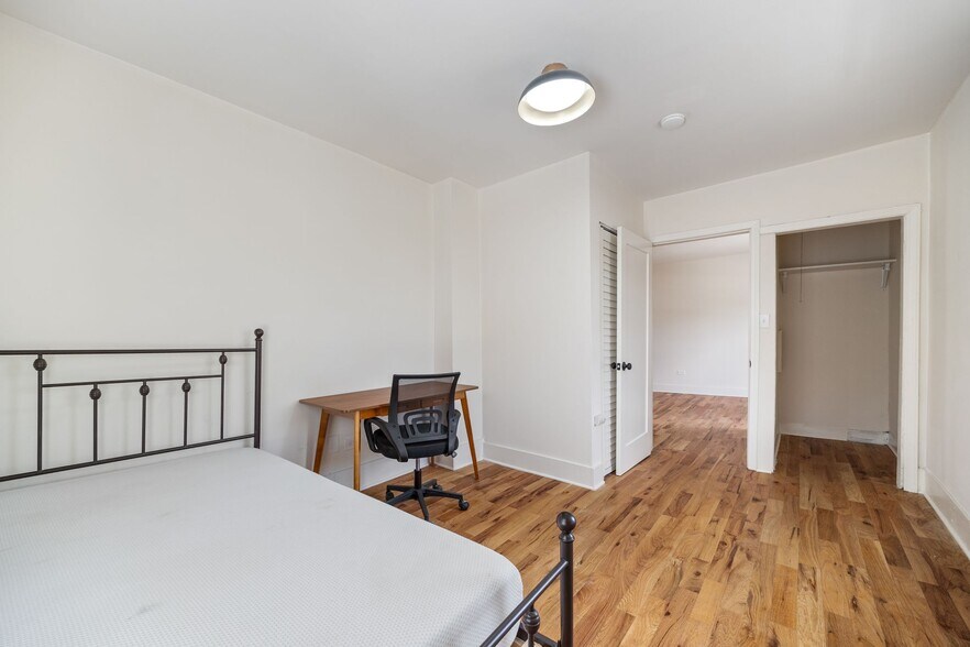 Building Photo - 1000 Foster St