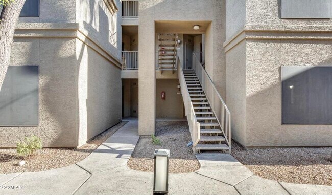 Building Photo - 3848 N 3rd Ave