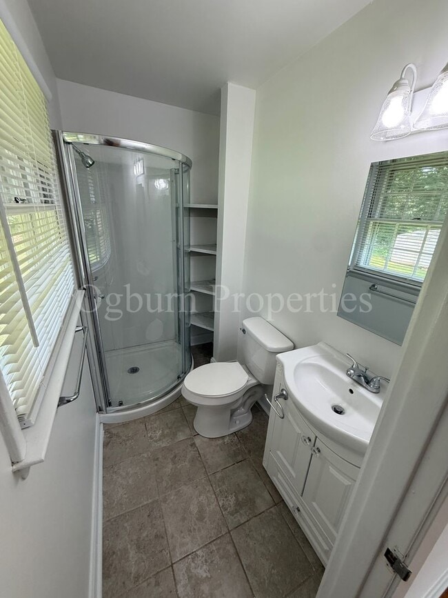 Building Photo - 4136 Sunflower-3BR/2BA-HOME!!!