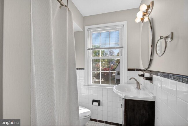 Building Photo - 8205 Grubb Rd