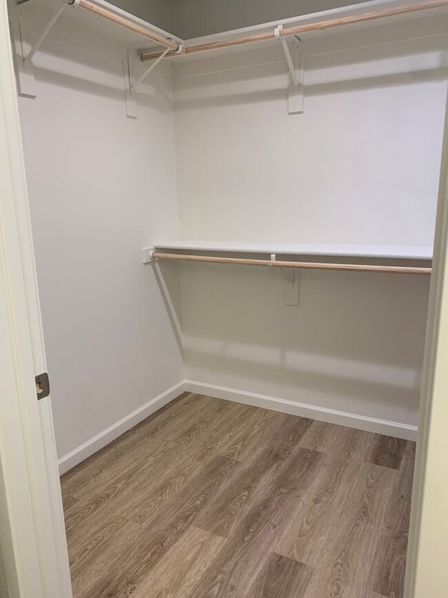 Building Photo - 2494 S Clovis Place-