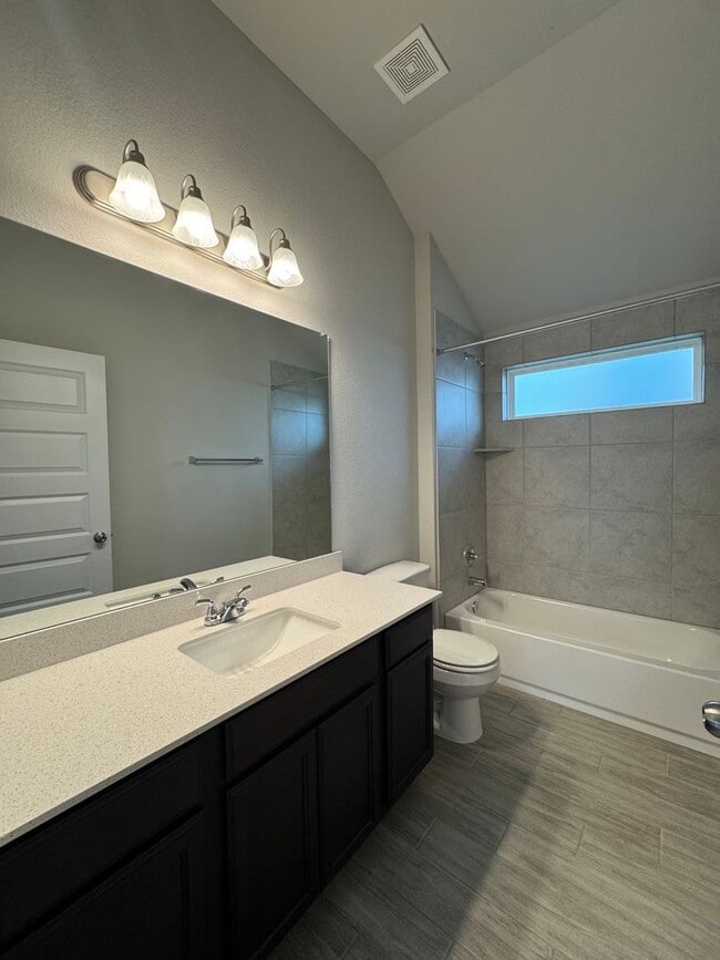 Building Photo - 2 BR/2BA | Single Family Home | 1-Car Garage Parking | Fenced backyard  In Austin!