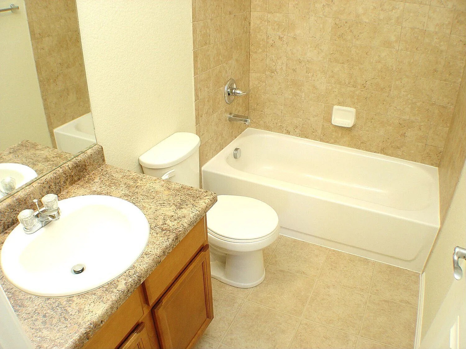 Building Photo - 2464 Sierra Springs Dr