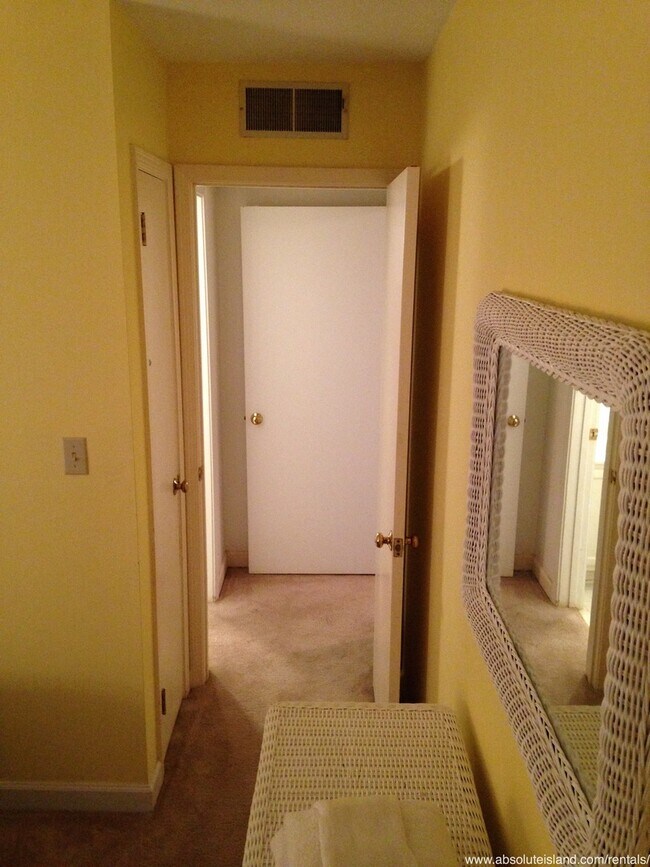 Building Photo - Beach Access, Bike Rides, Coastal Comfort.