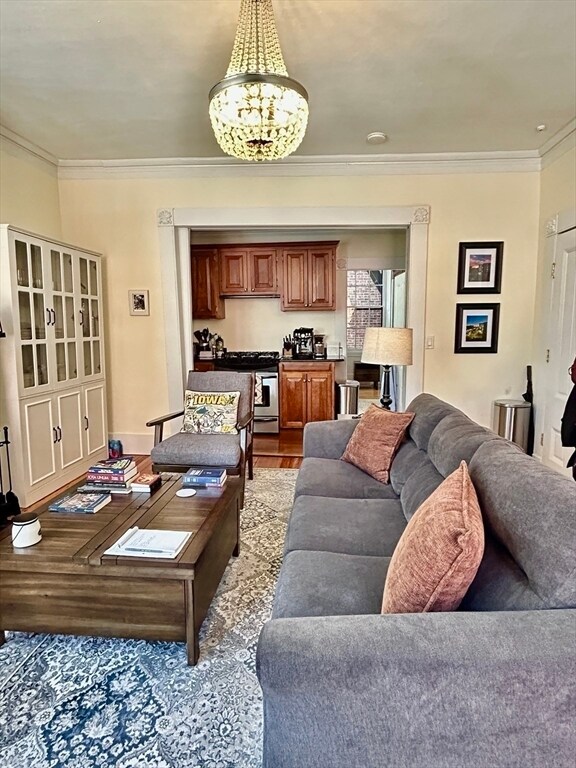 Building Photo - 2 Phillips St