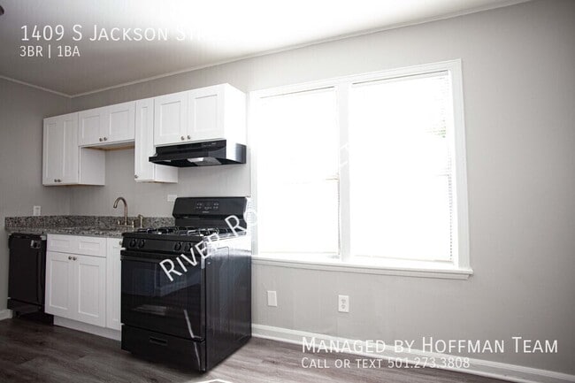 Building Photo - 1409 S Jackson St