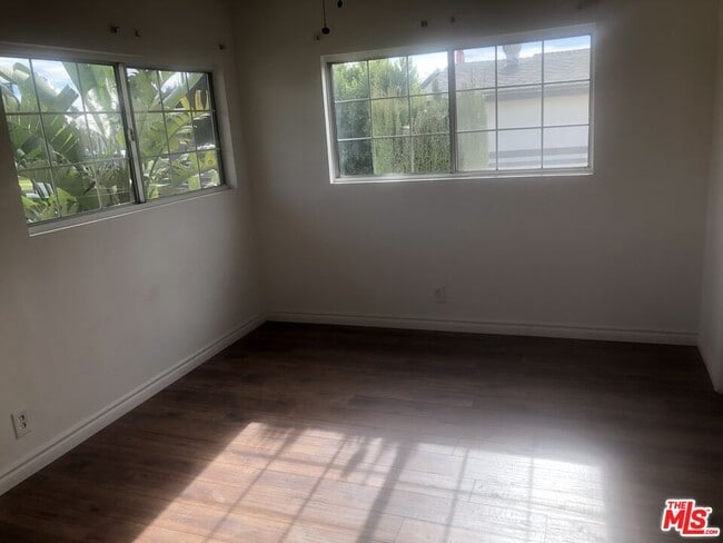 Building Photo - 8159 Aldea Ave