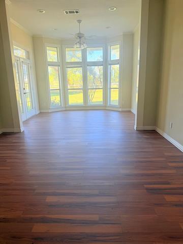 Building Photo - 10200 Zipper Rd