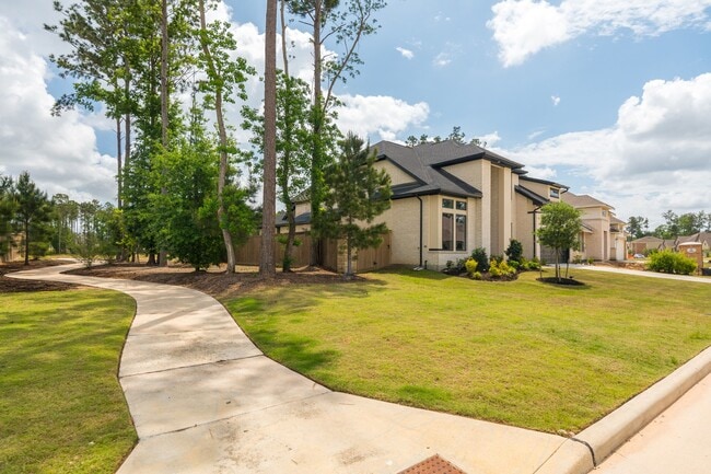 Building Photo - 21967 Gateway Arch Dr