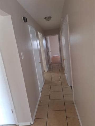 Building Photo - 3617 Edgewood Dr